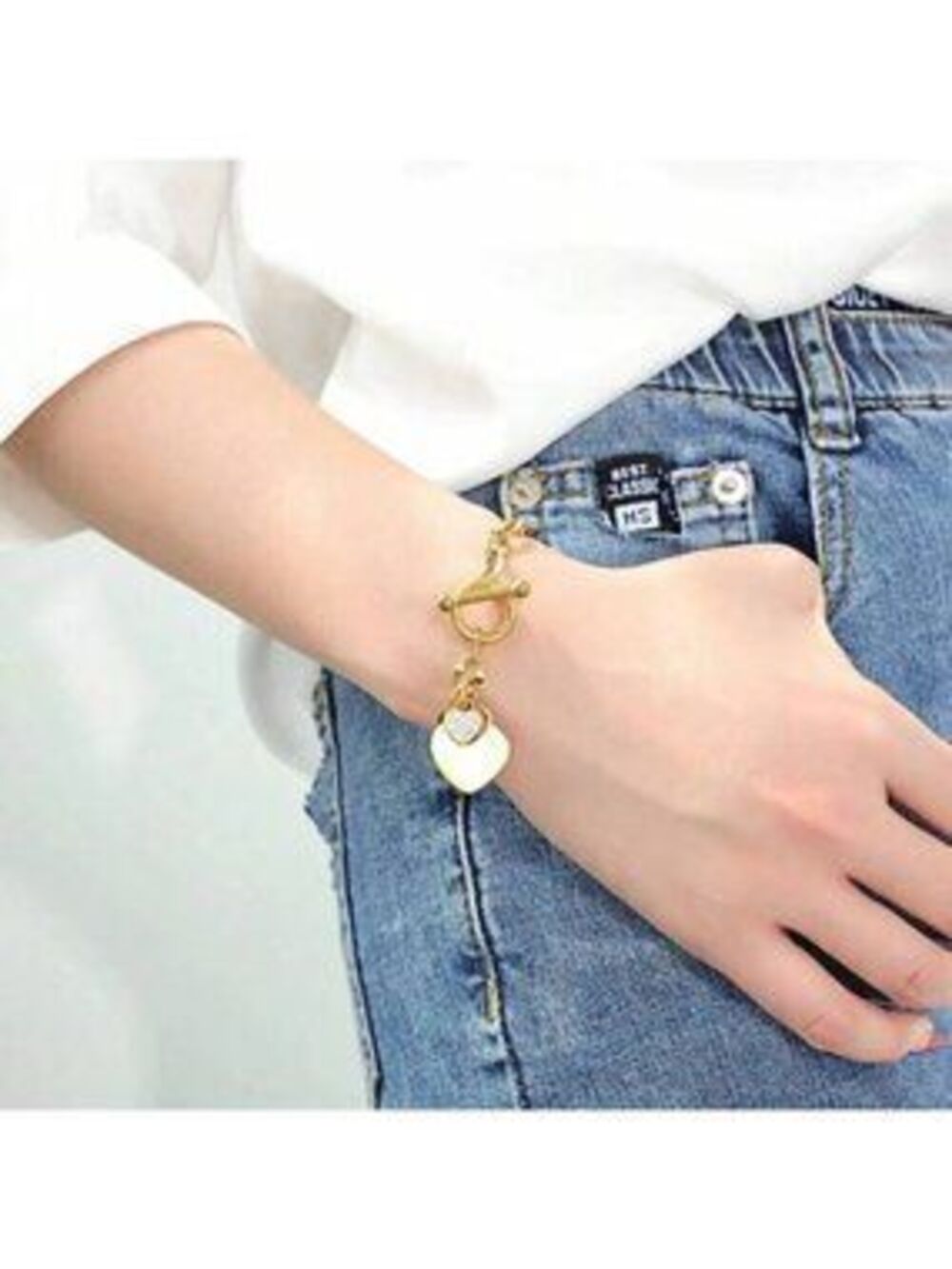 18K Gold Filled Heart Charm Toggle Bracelet
